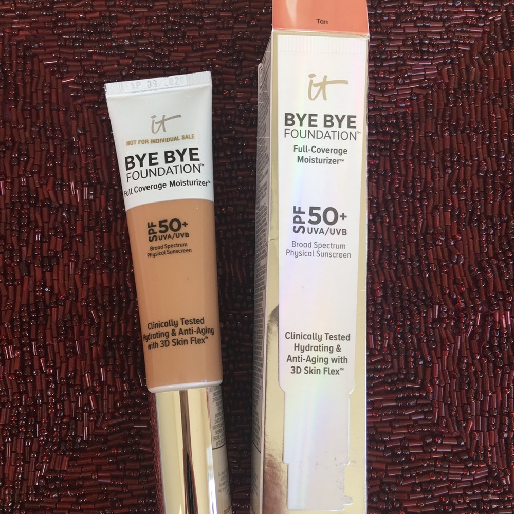 It Bye Bye Full Coverage Moisturizer TAN with SPF